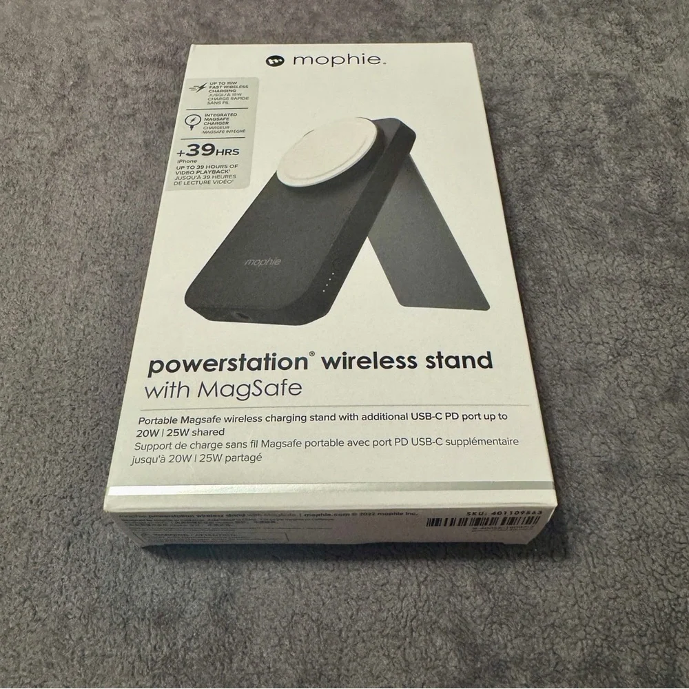 Mophie Powerstation Wireless Stand With MagSafe